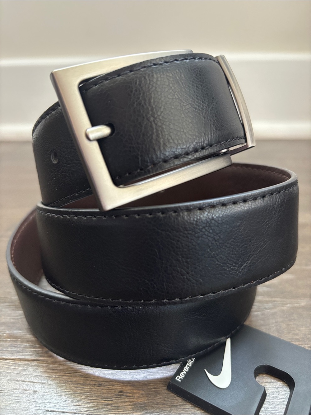 Nike Reversible Synthetic Leather,silvertone buckle,casual,dressy,everyday